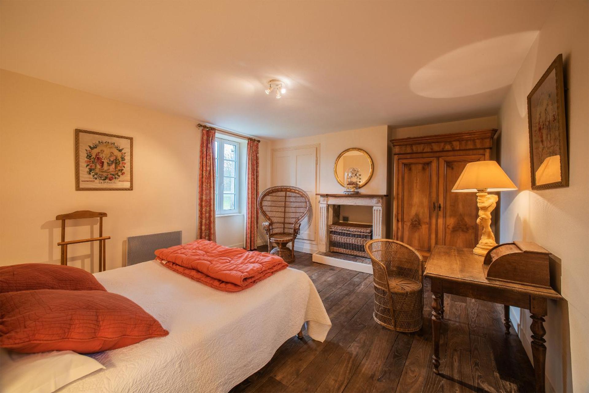 Holiday Home Chateau De Bouceel Mont Saint Michel Vergoncey Room photo