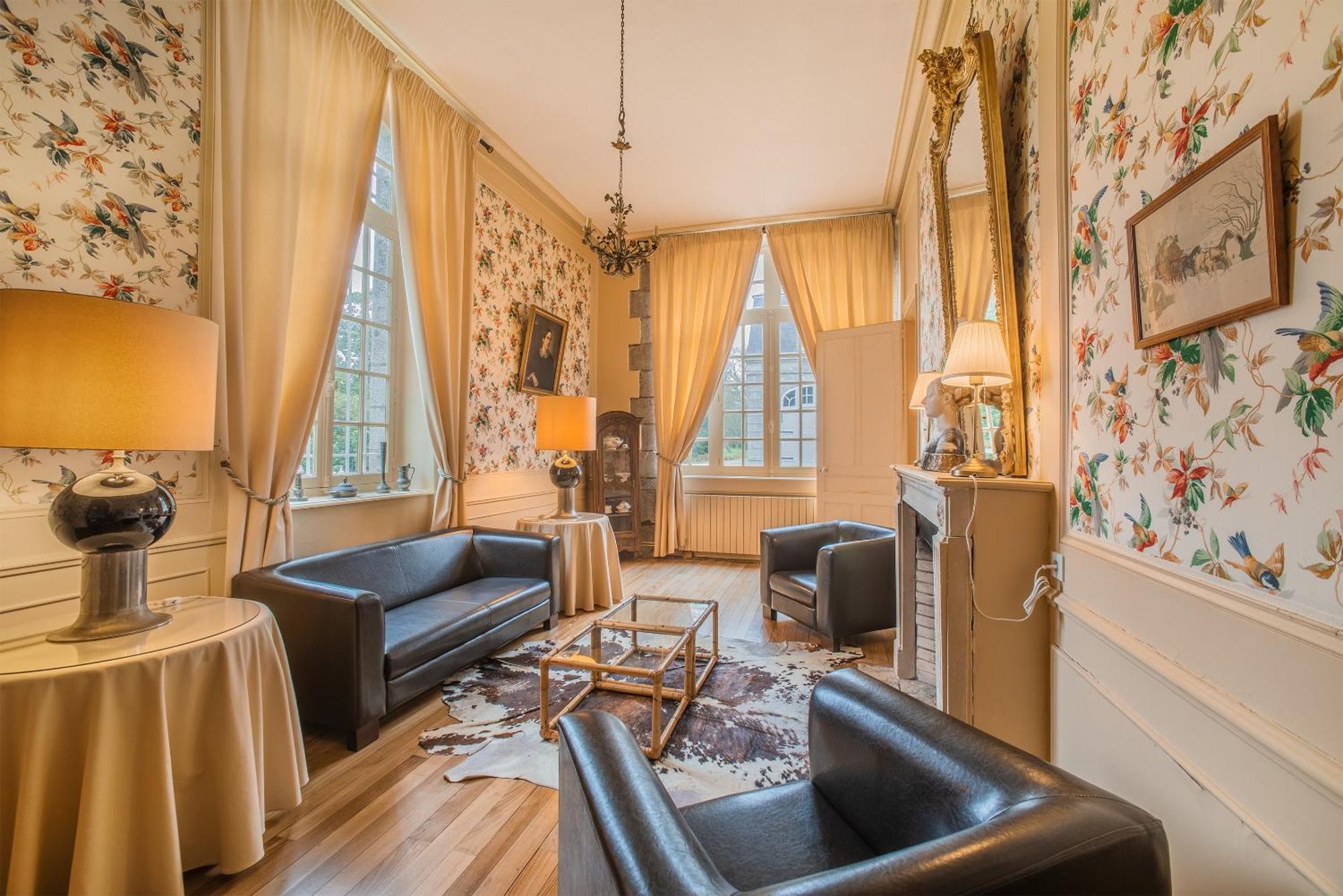 Holiday Home Chateau De Bouceel Mont Saint Michel Vergoncey Exterior photo