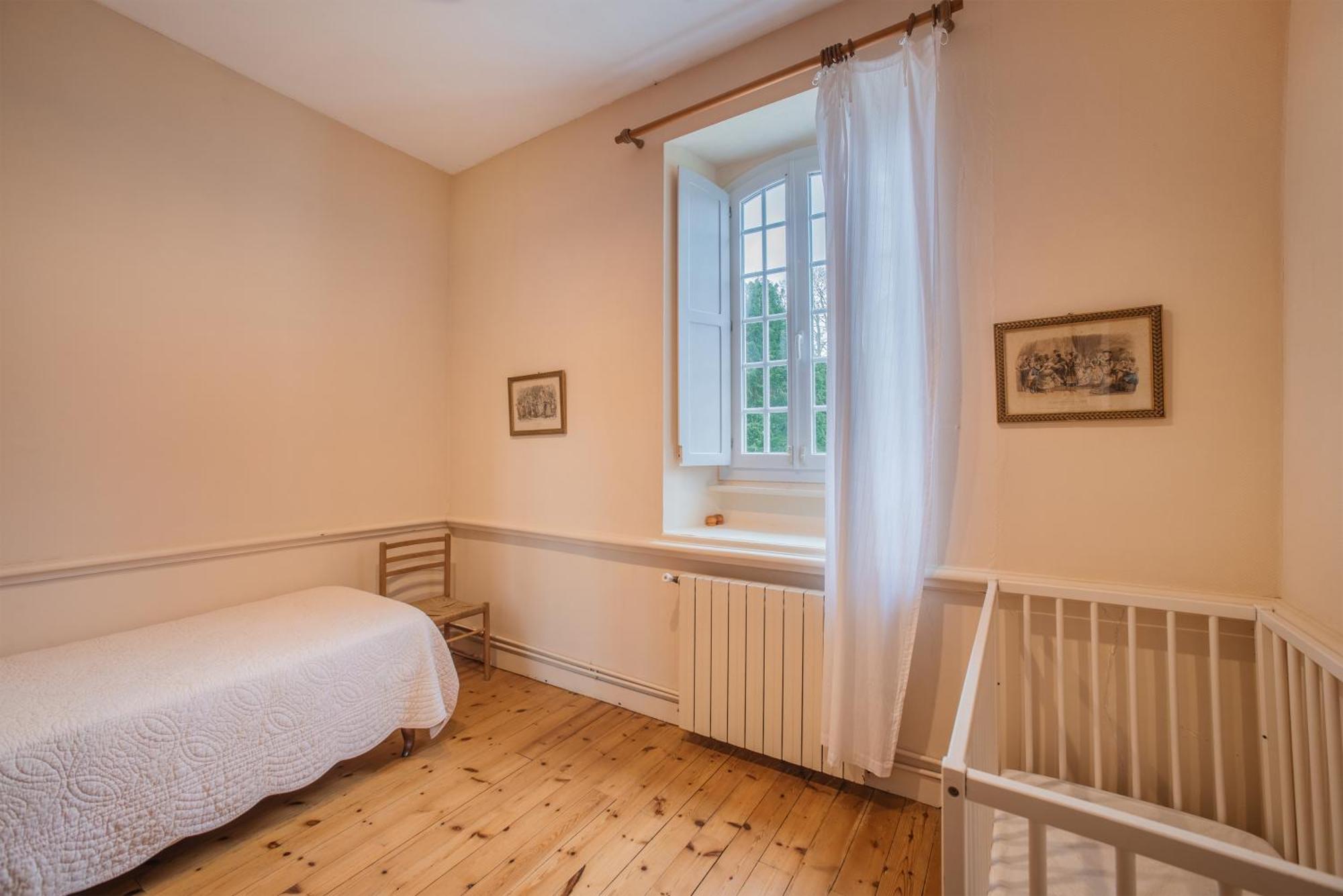 Holiday Home Chateau De Bouceel Mont Saint Michel Vergoncey Room photo